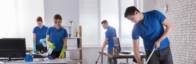 夜間清掃サービス